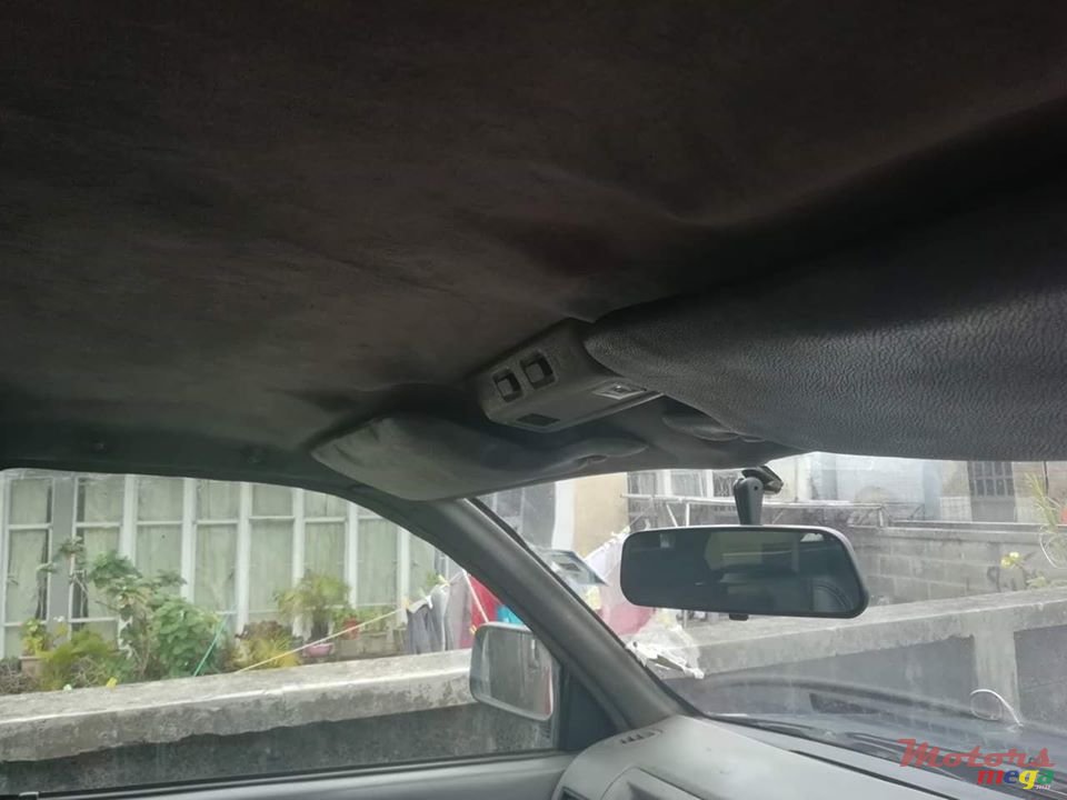 1998' Isuzu KB Series KB280DtLx photo #3