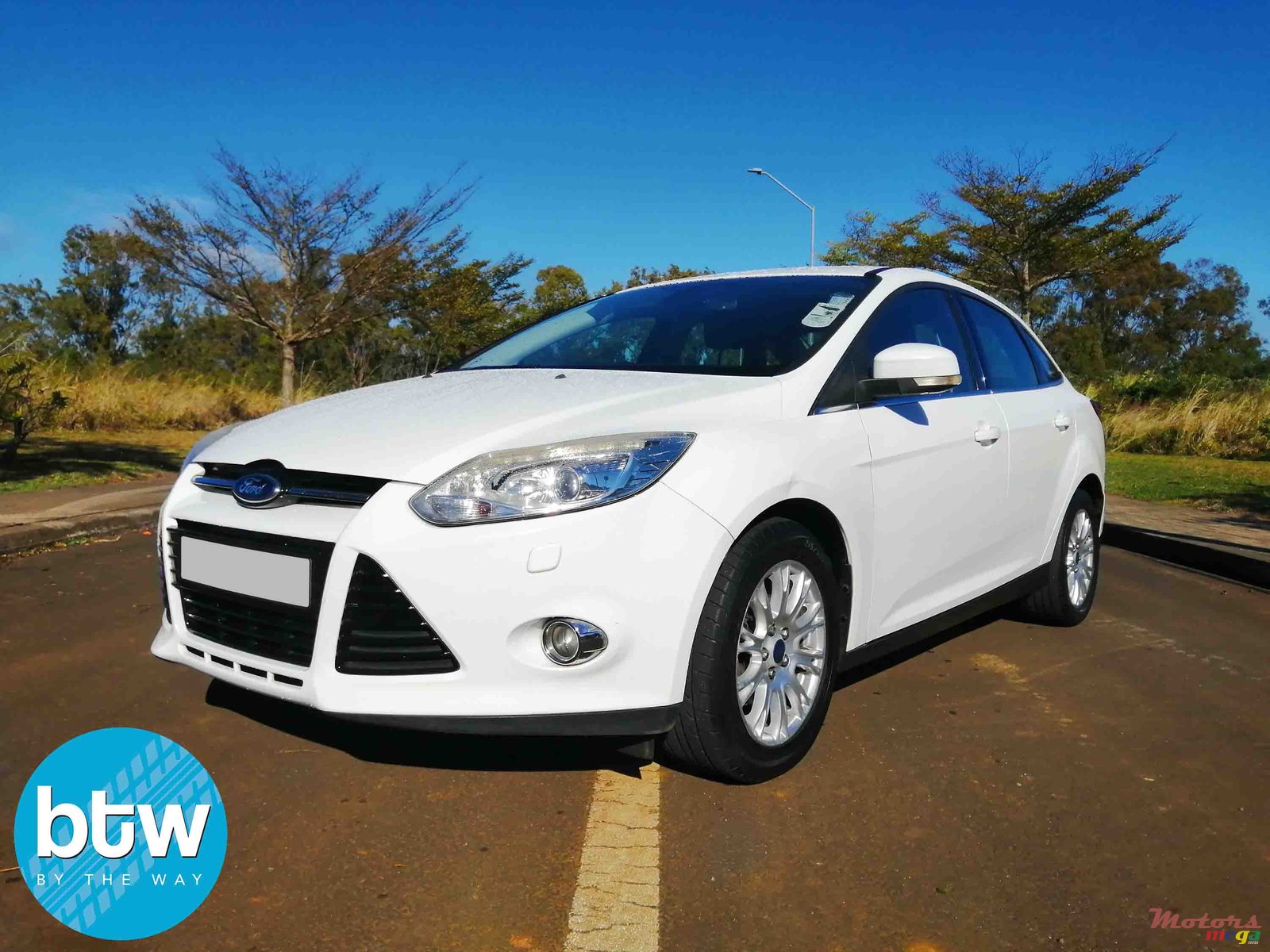 2015' Ford Focus photo #2