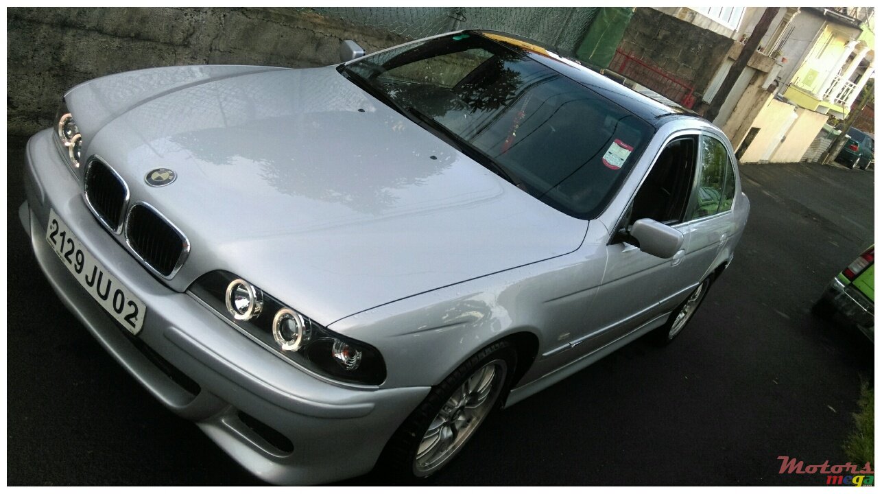 2002' BMW 525 photo #6