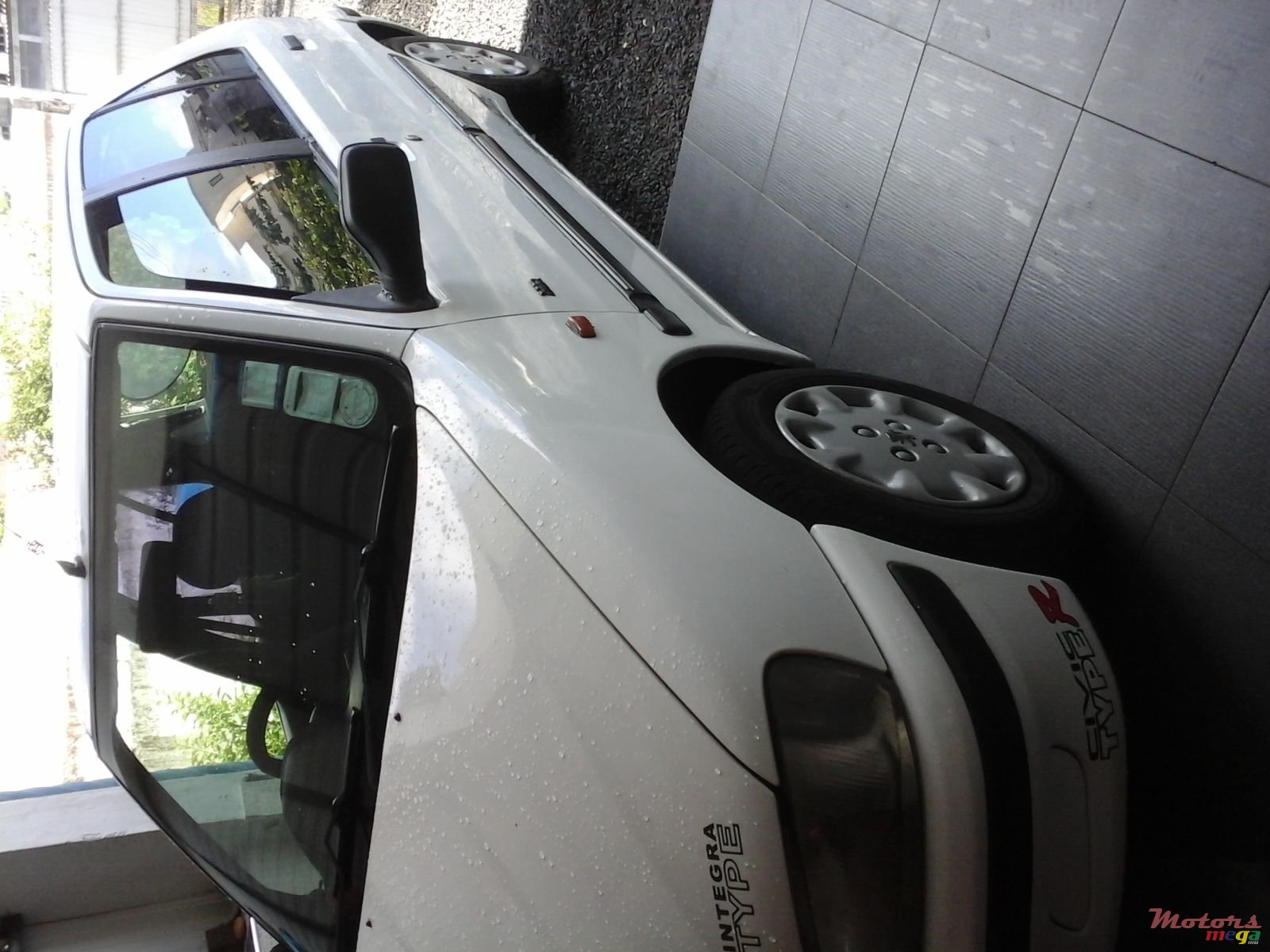 1998' Peugeot 106 photo #1