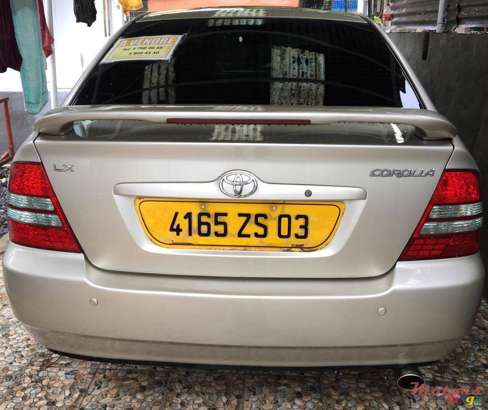 2003' Toyota Corolla photo #1