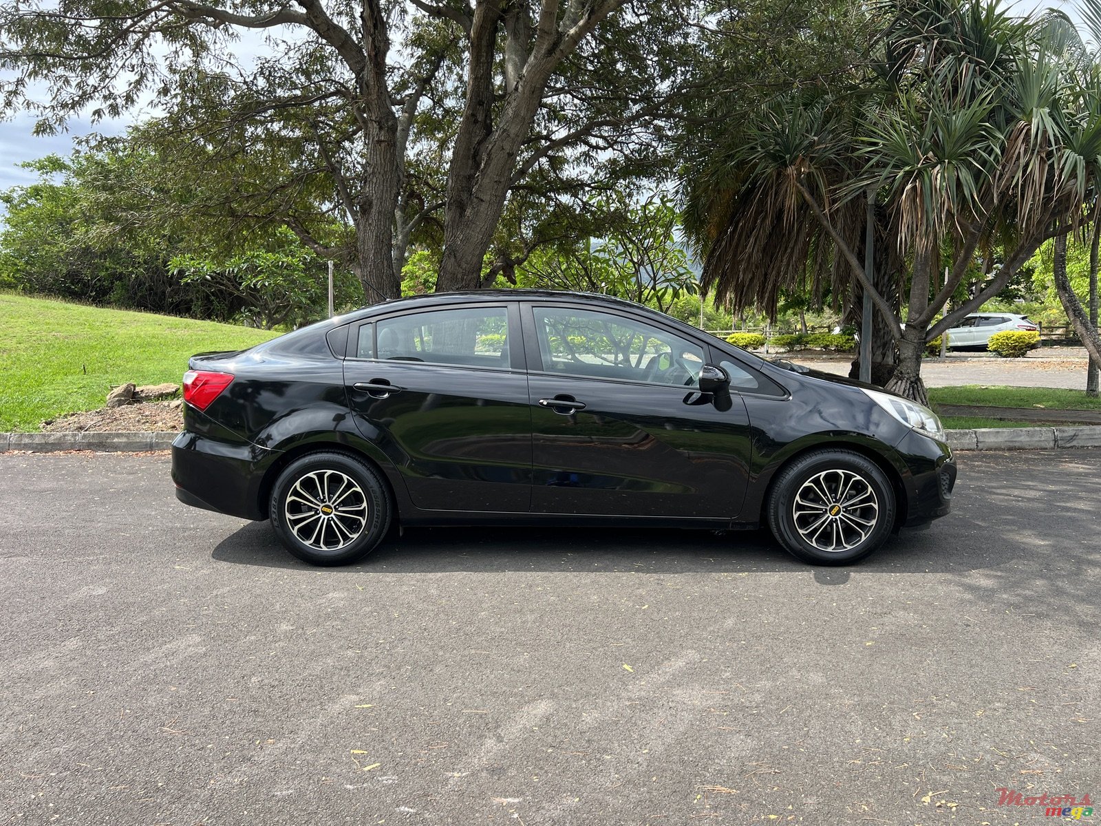 2017' Kia Rio photo #5