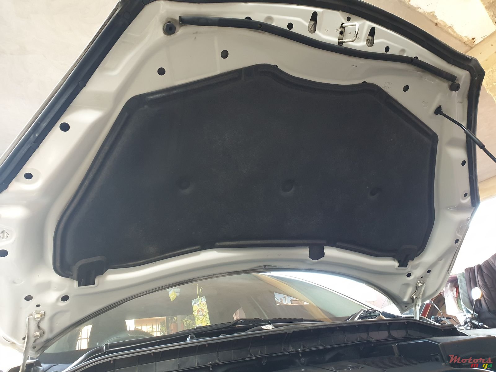 2010' Mazda Mazda3 photo #4