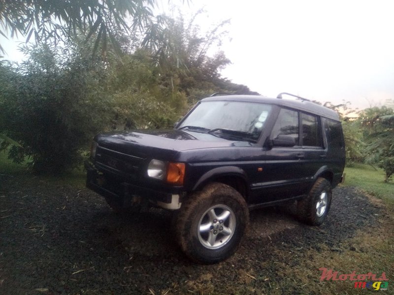 2002' Land Rover Discovery Series II photo #1