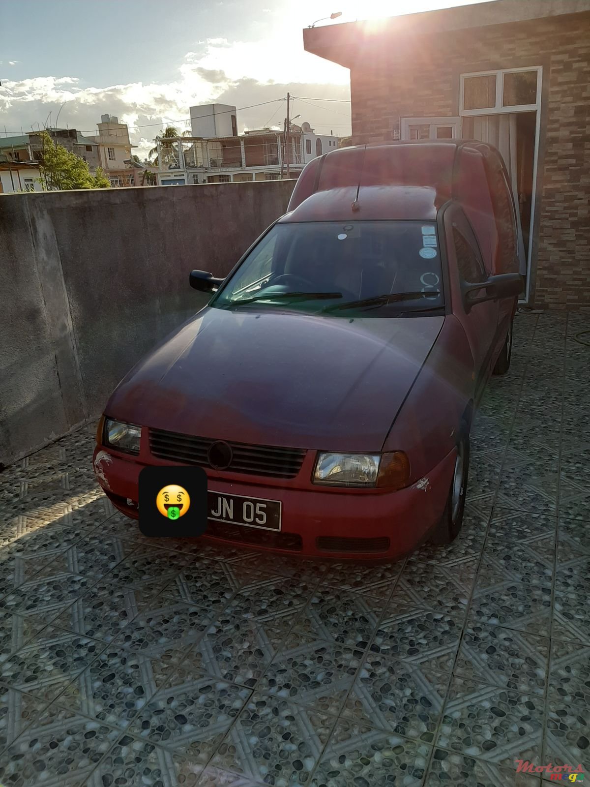 2005' Volkswagen photo #1