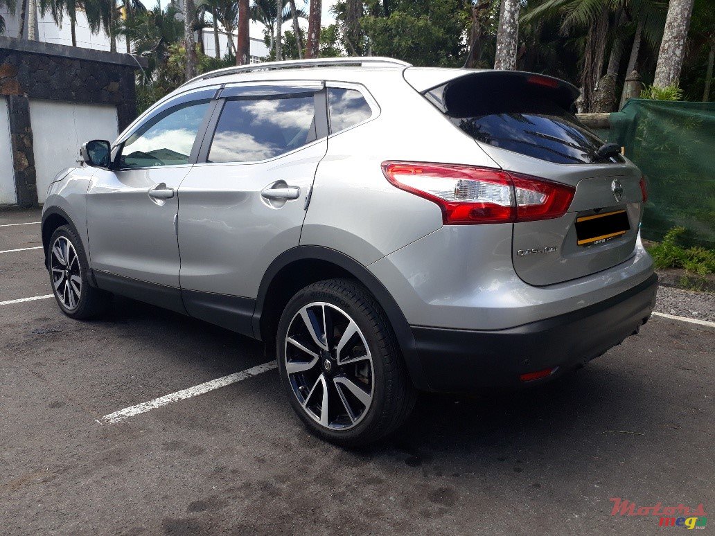 2015' Nissan Qashqai (possible leasing) photo #4