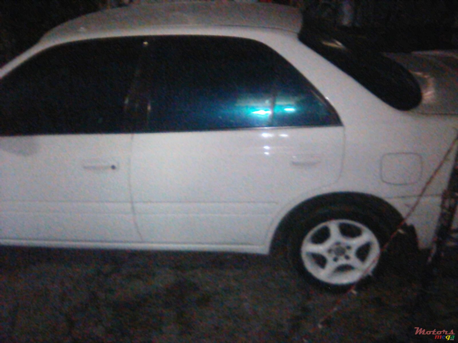 1999' Toyota Carina photo #4