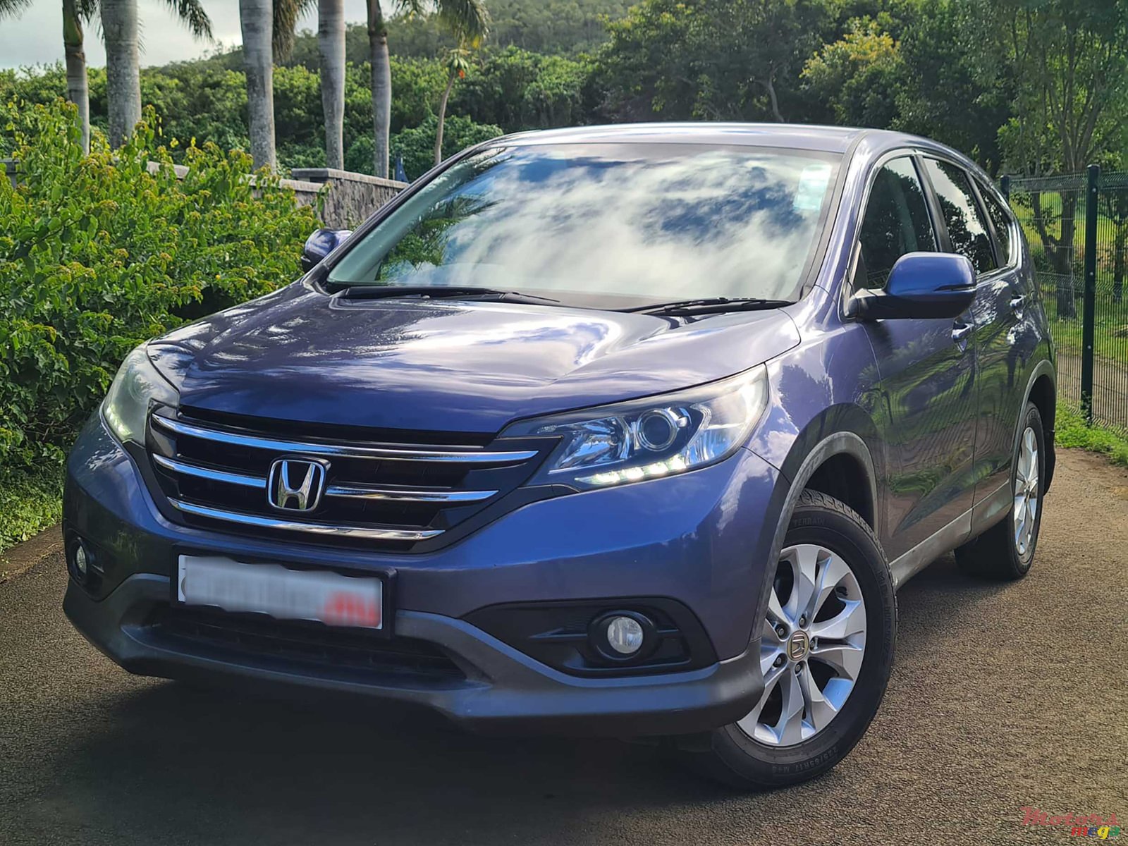 2013' Honda CR-V 2.0 LX photo #1