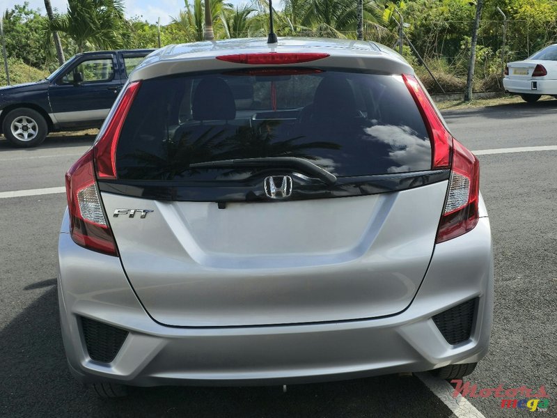 2015' Honda Fit NON HYBRID photo #4