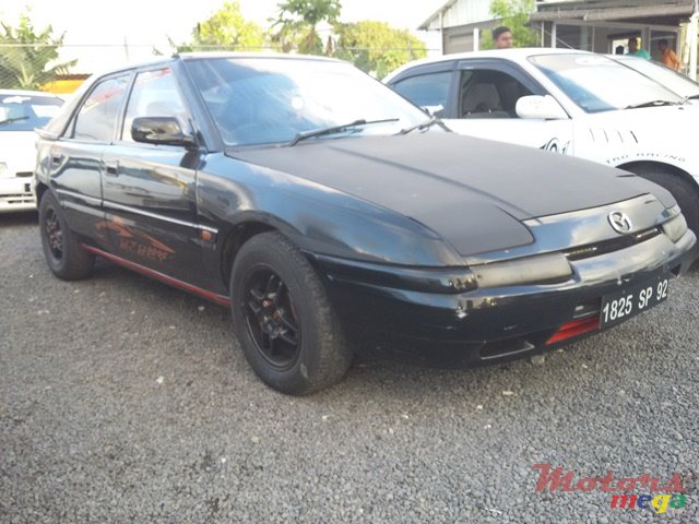 1992' Mazda Astina photo #1