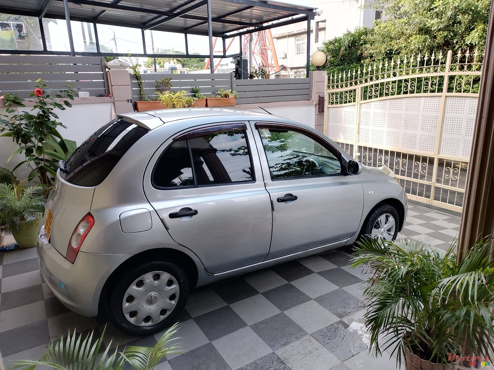 2009' Nissan March photo #3