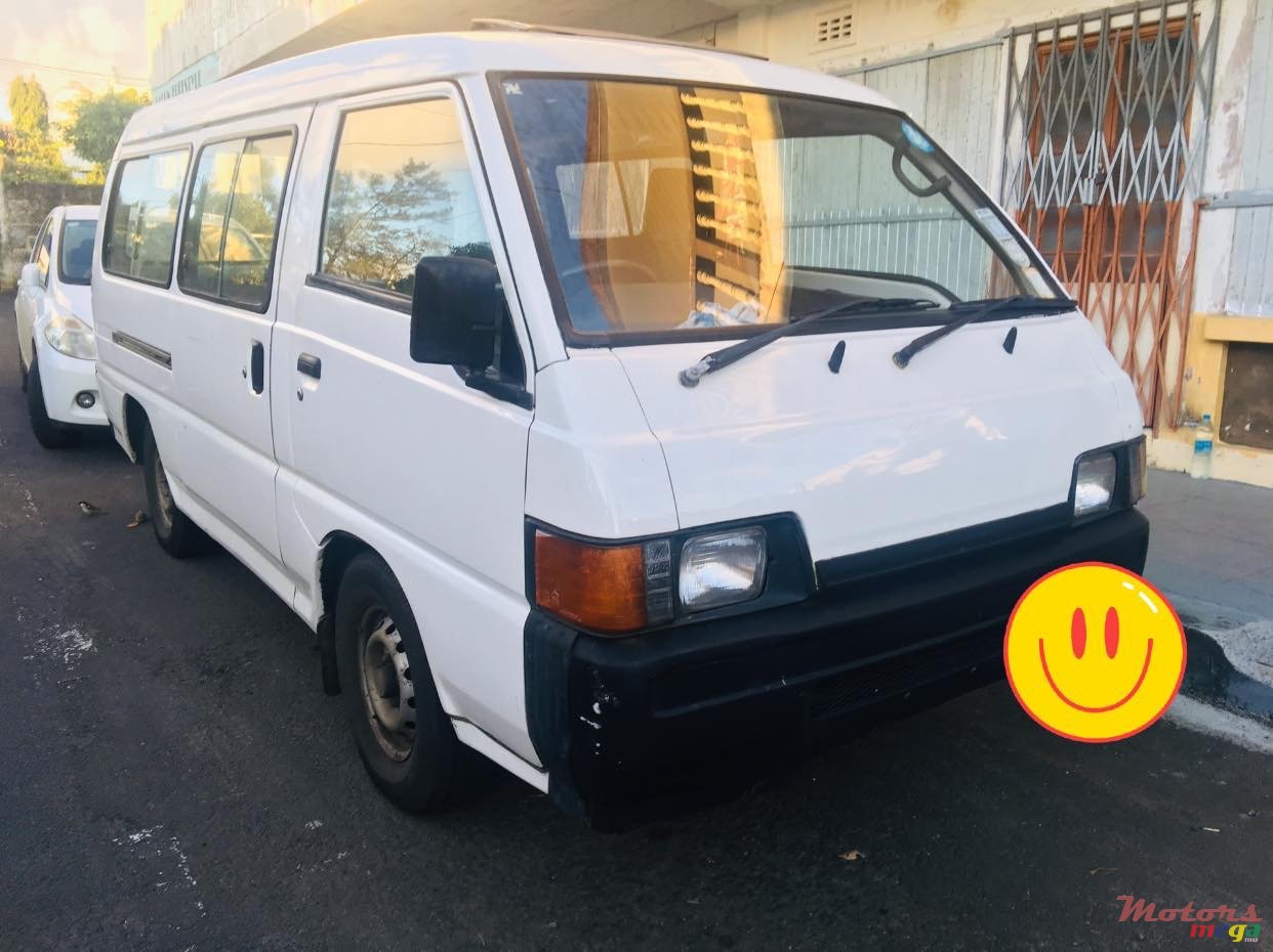 1998' Mitsubishi L300 photo #2