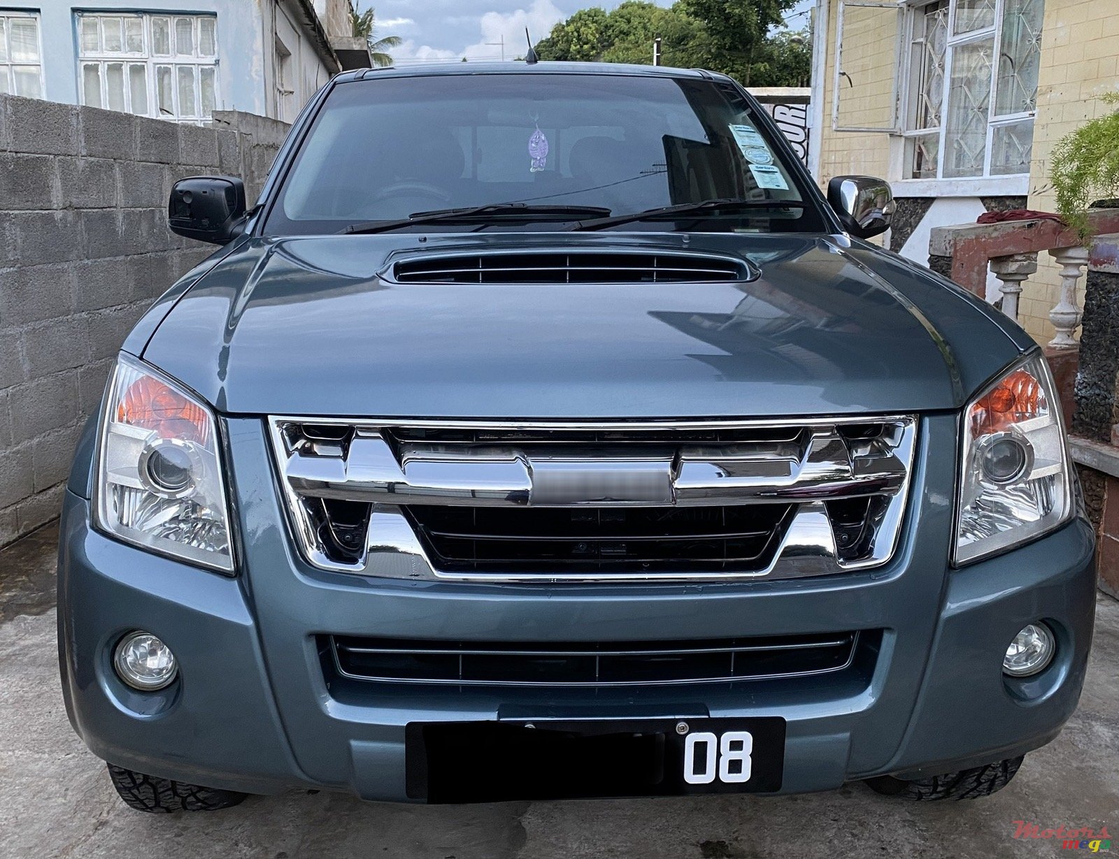 2008' Isuzu KB Series Automatic photo #1