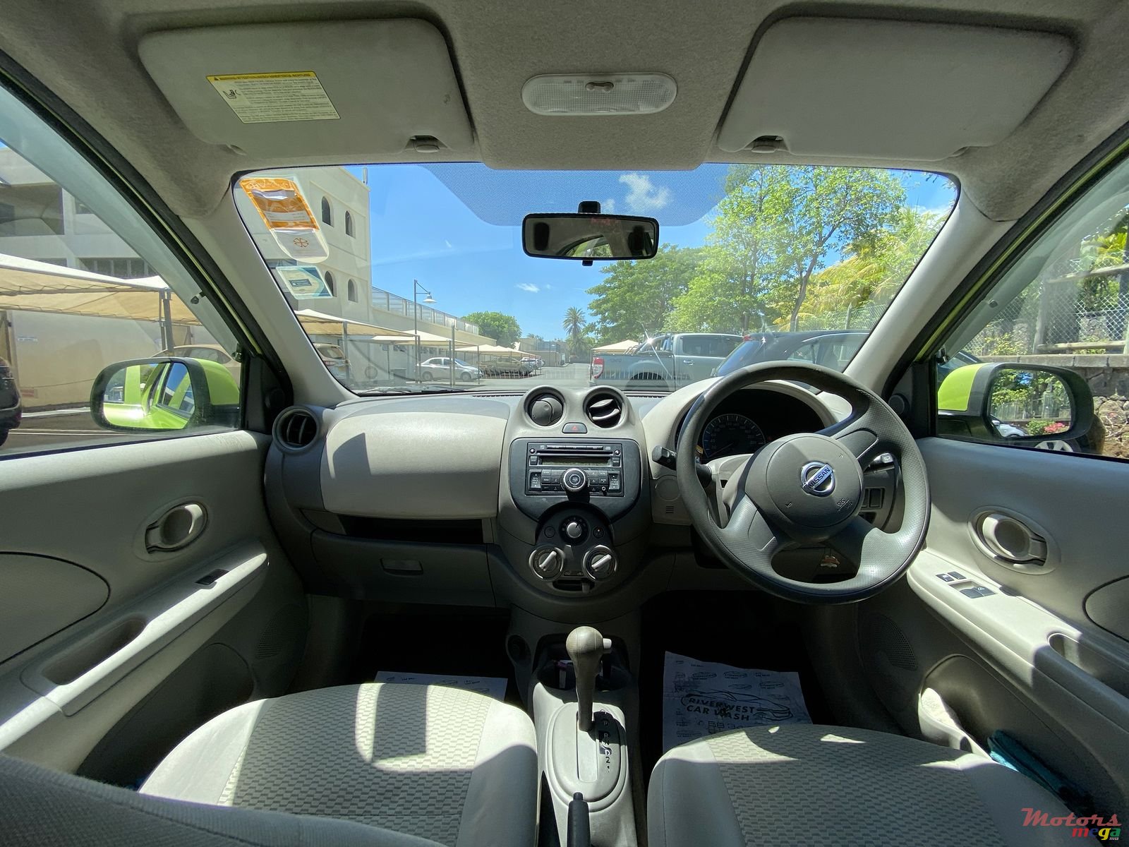 2011' Nissan Micra photo #5