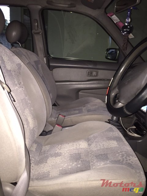 2000' Nissan March photo #7