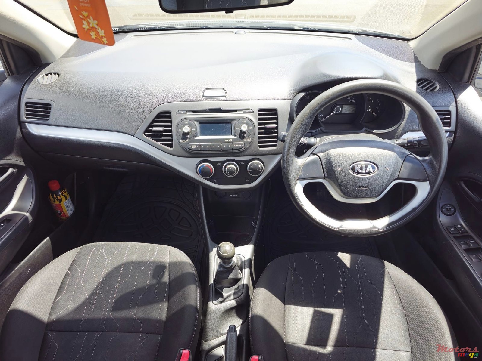 2013' Kia Picanto photo #4