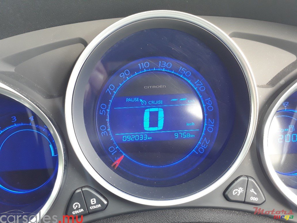 2016' Citroen DS4 1.6 VTI 120 photo #7