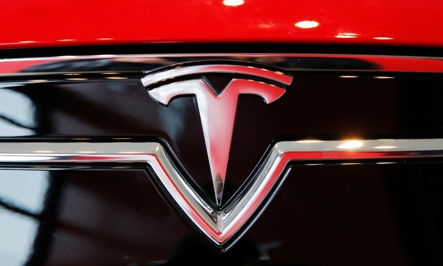 La conduite autonome de Tesla encore loin d'être prête