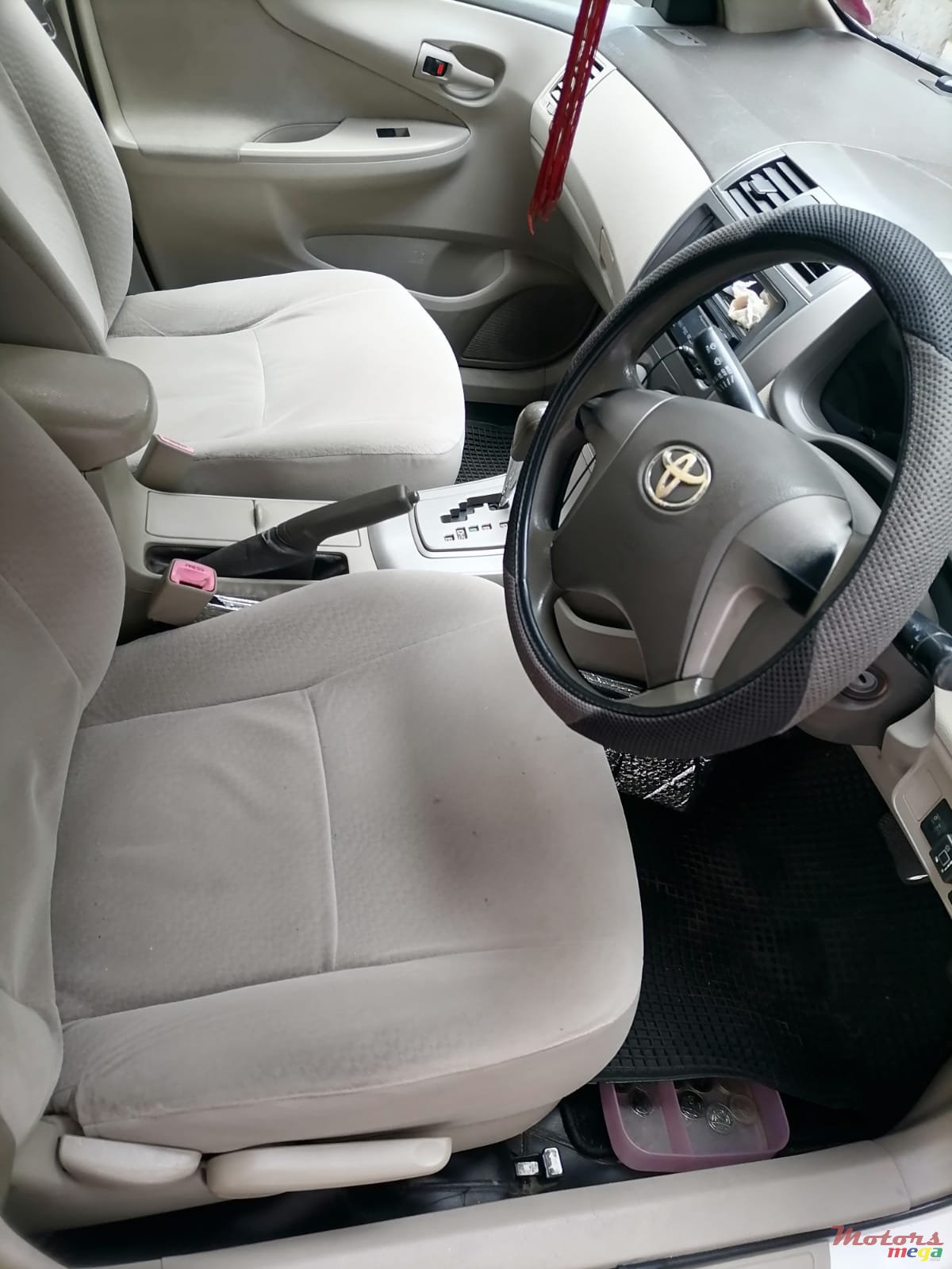 2011' Toyota Axio photo #4