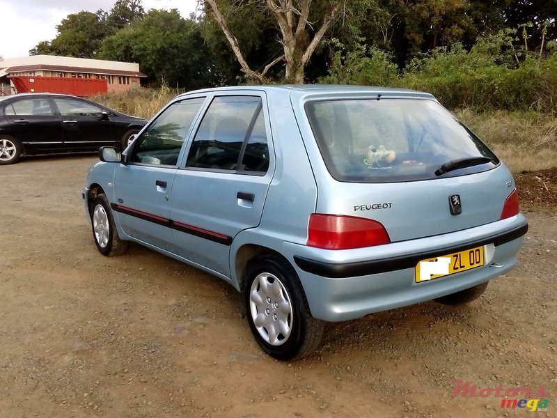 2000' Peugeot 106 photo #4