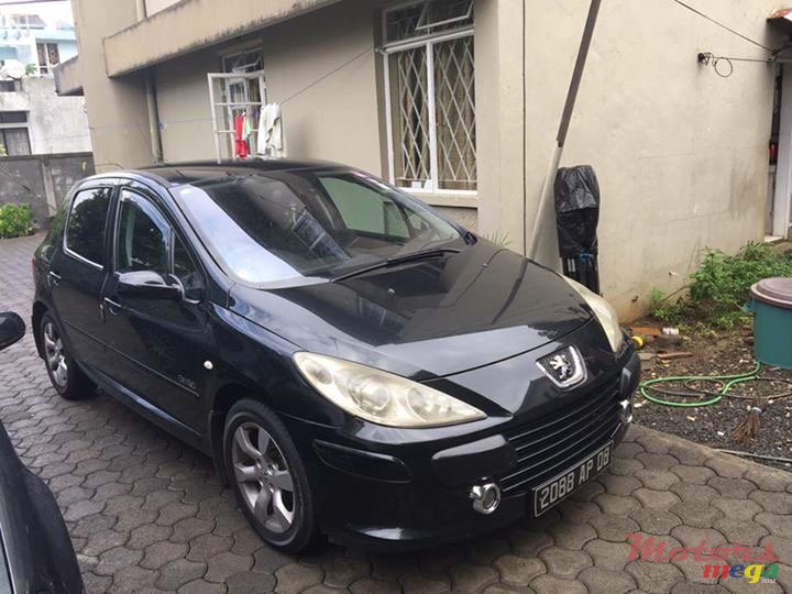 2008' Peugeot 306 OXYGO photo #2