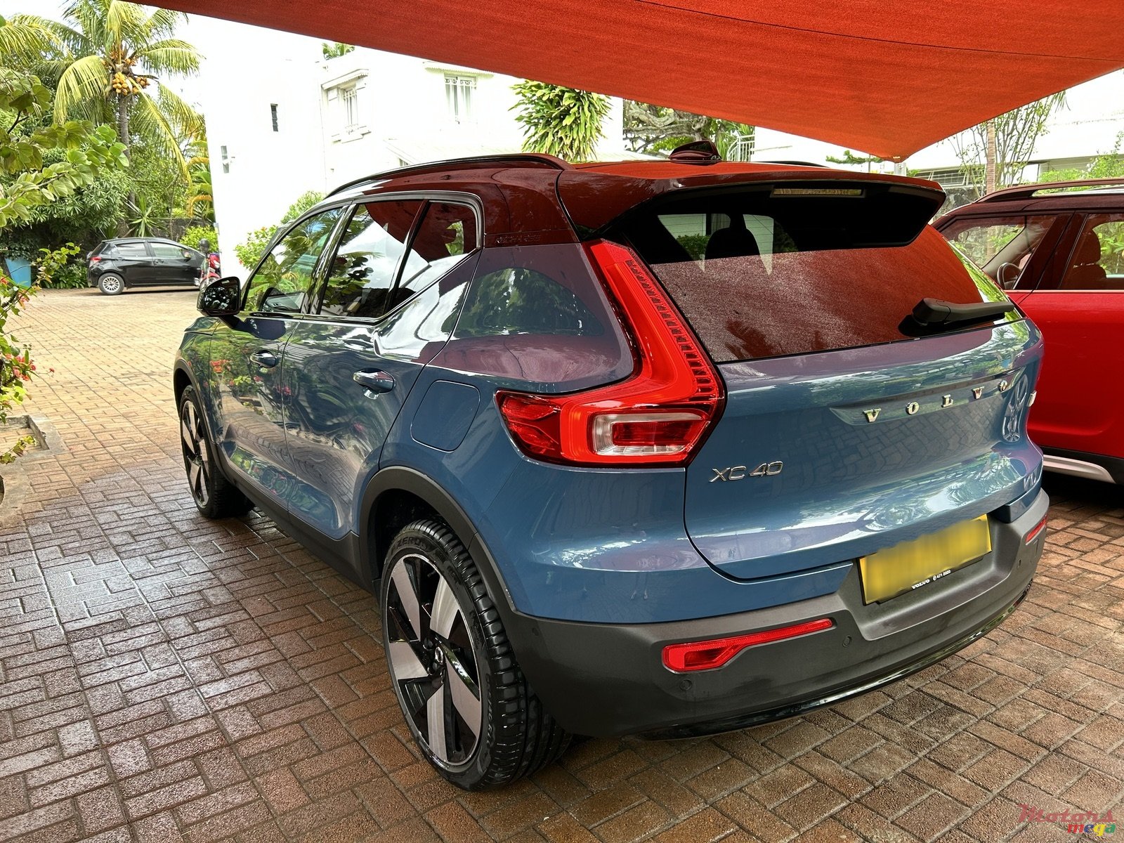 2023' Volvo XC40 Recharge Twin photo #4