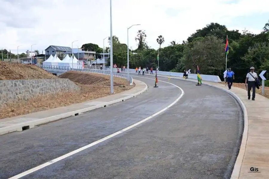 Inauguration Du Nouveau Pont Bruniquel À Baie Du Tombeau : Assurer La Sécurité Des Usagers De La Route