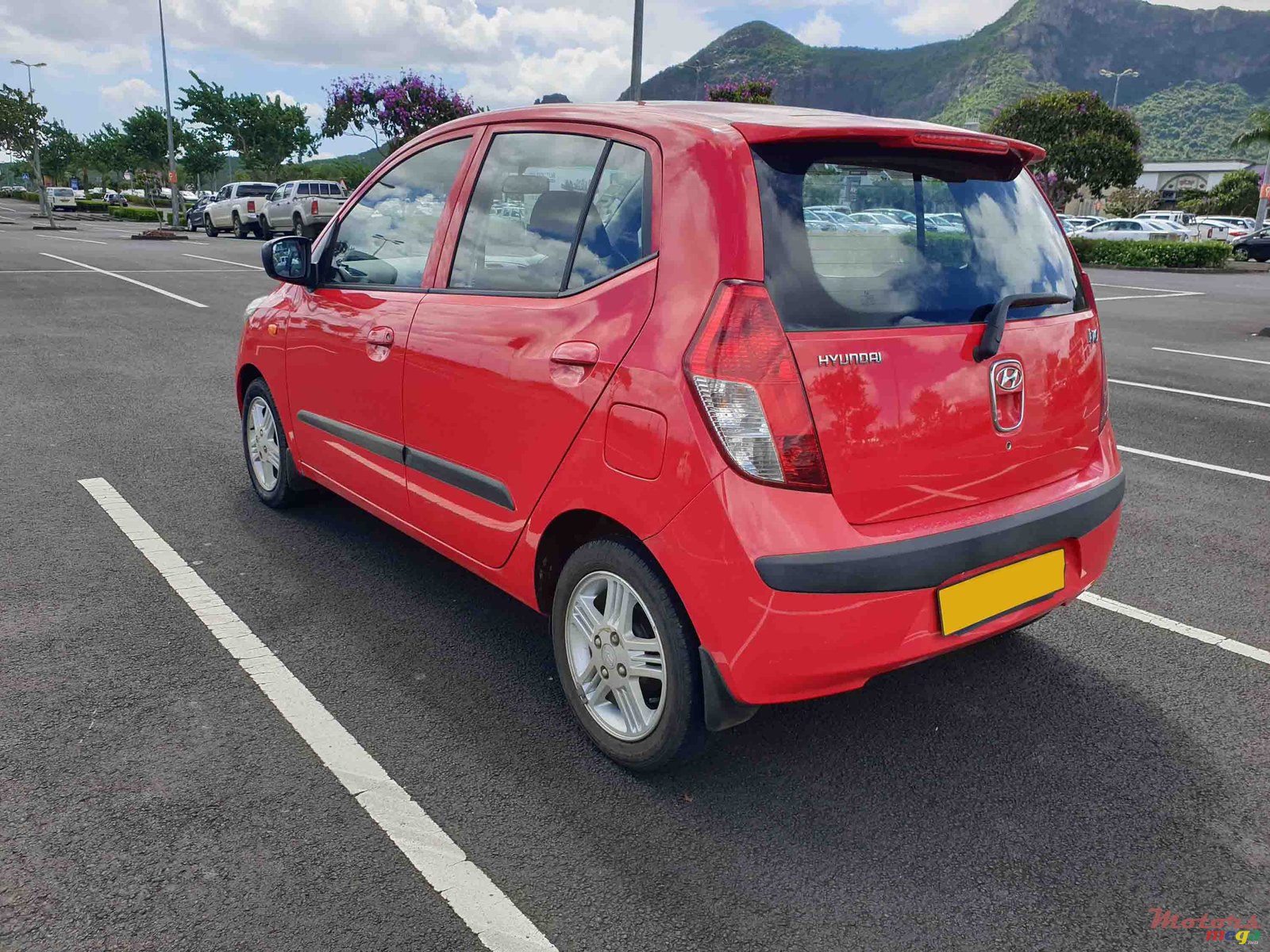 2010' Hyundai i10 photo #2