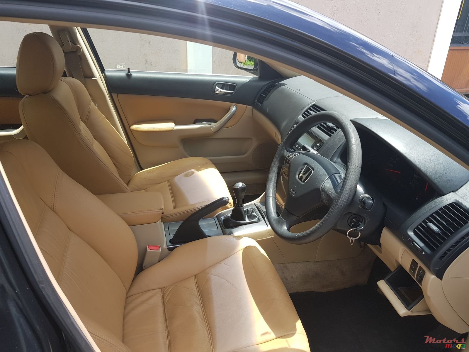 2005' Honda Accord photo #6