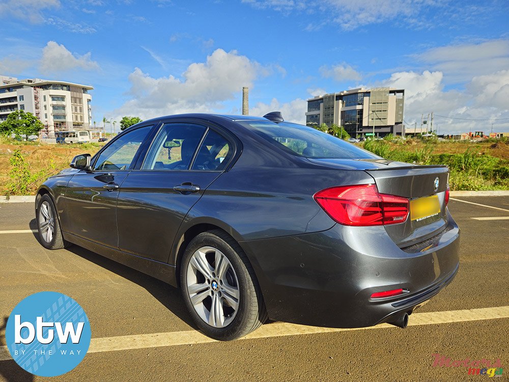 2018' BMW 318 photo #3