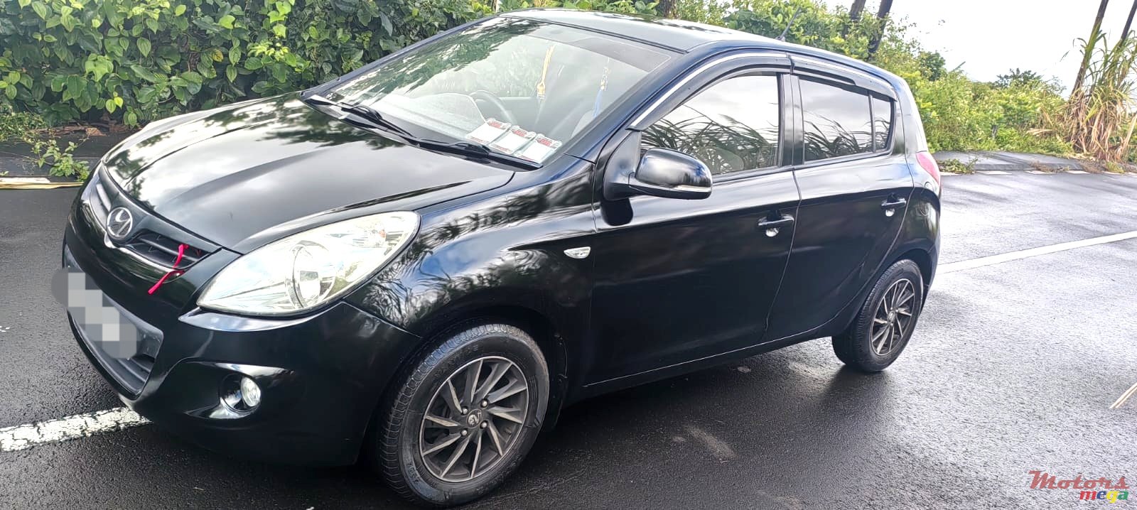 2012' Hyundai i20 photo #1