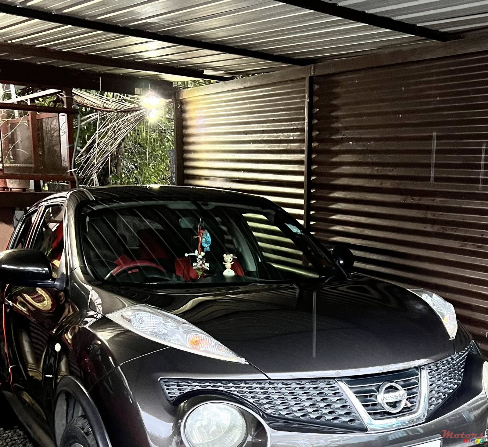 2012' Nissan Juke photo #1