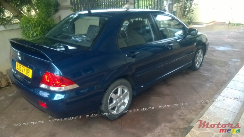 2008' Mitsubishi photo #4