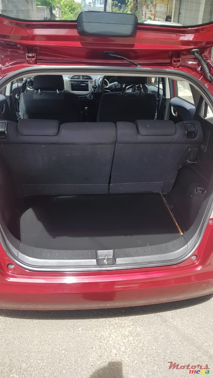 2008' Honda Fit photo #5