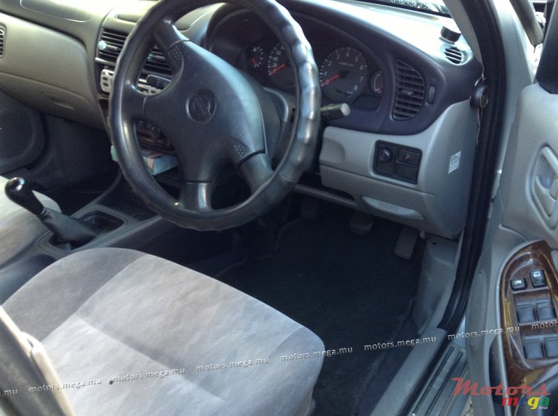 2001' Nissan Sunny N16 photo #4