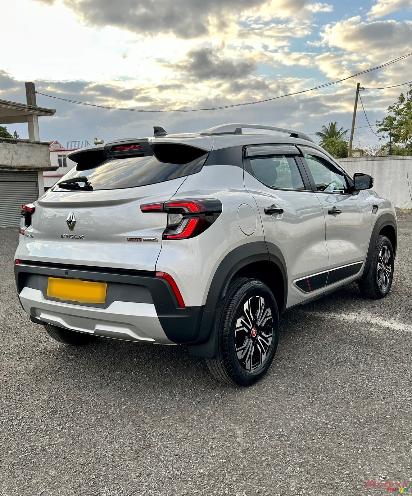 2025' Renault KIGER INTENS photo #2