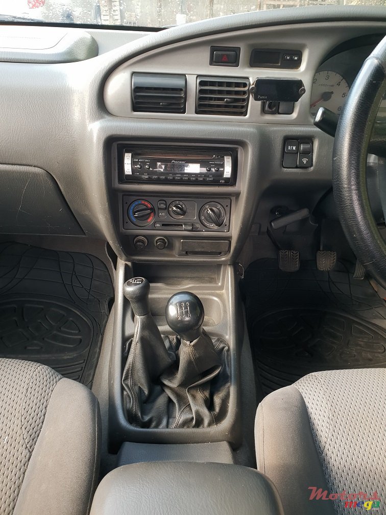 2007' Ford Ranger 2.5 4WD photo #6