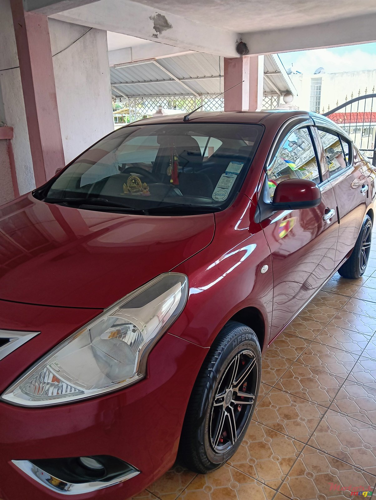 2016' Nissan Almera photo #6