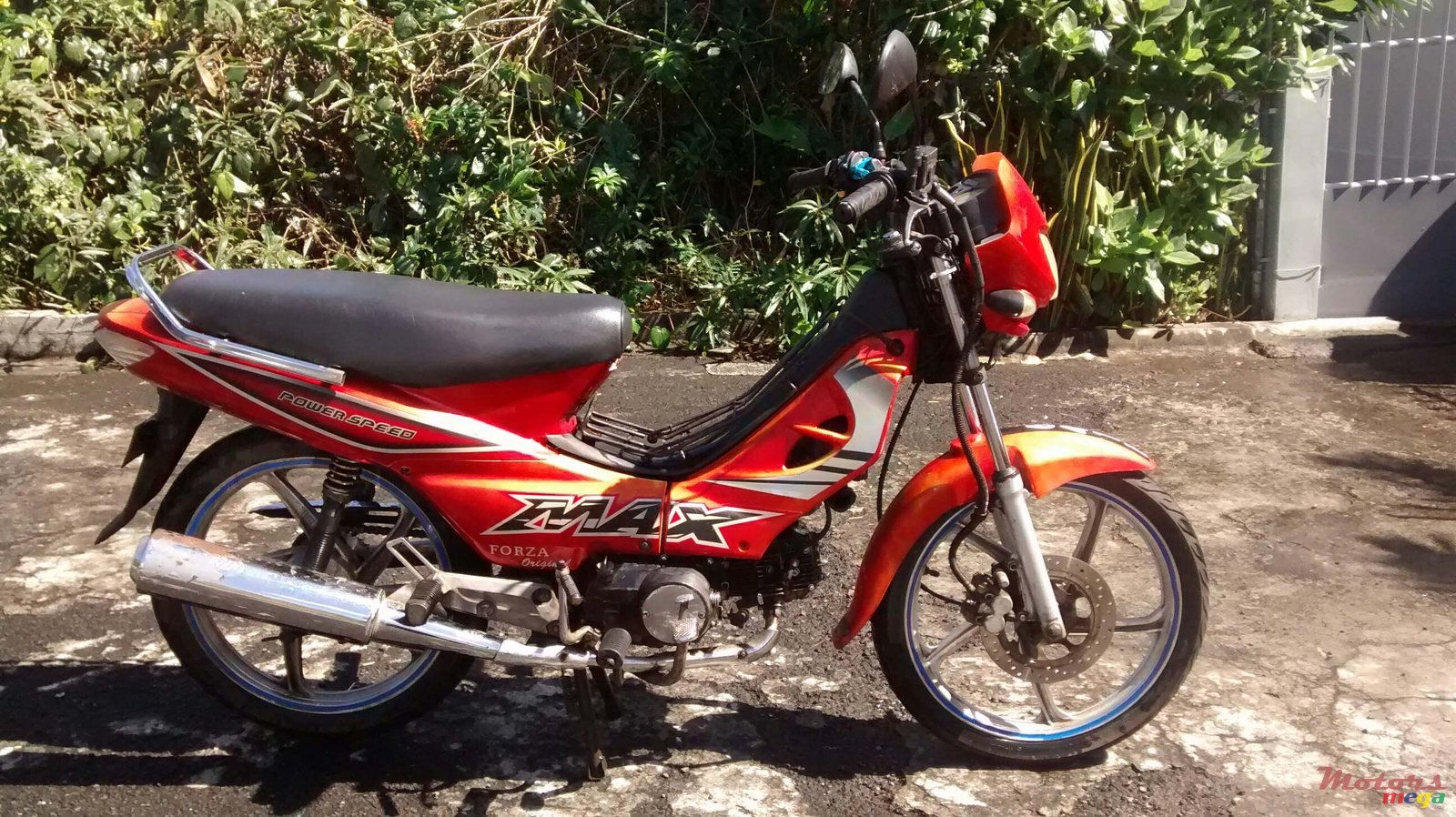 2005' Delta Body cover modified photo #2