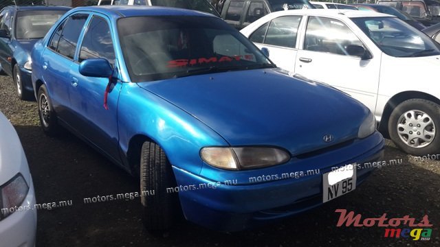 1995' Hyundai Excel photo #1