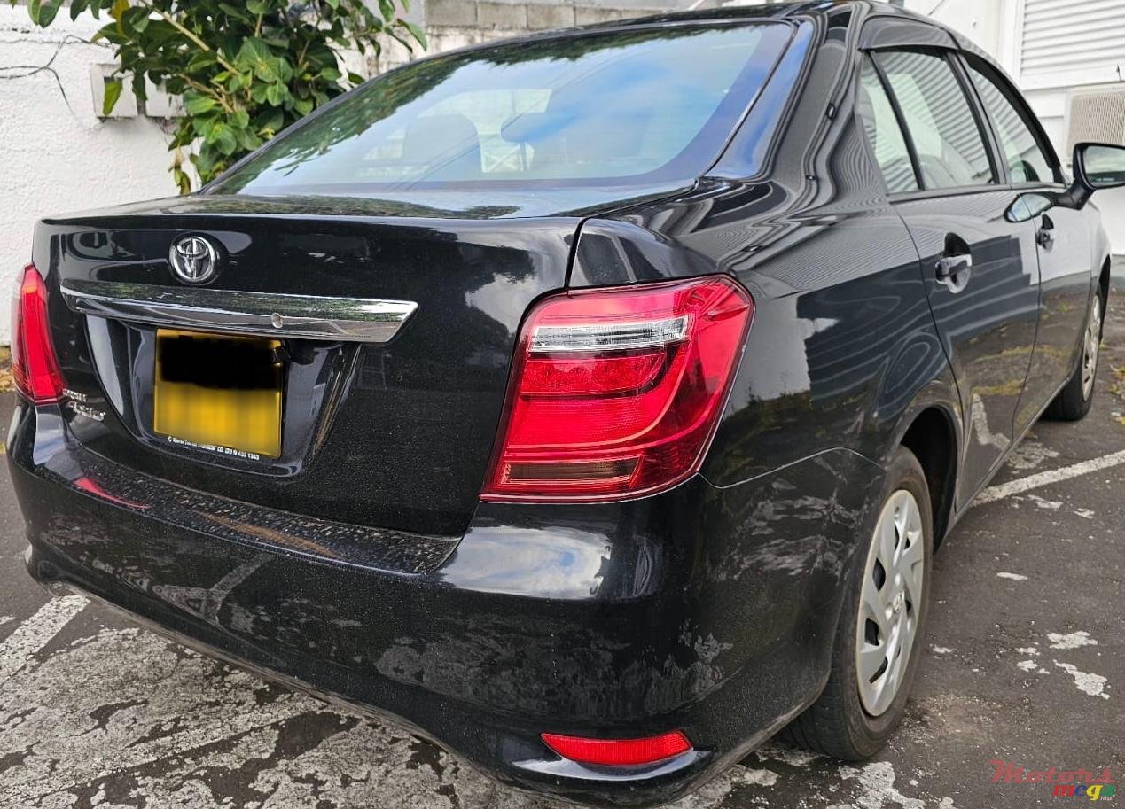 2018' Toyota Axio photo #3