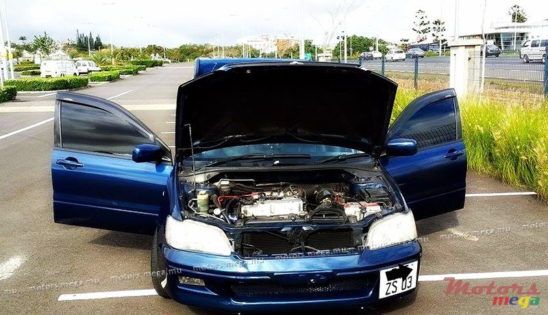 2003' Mitsubishi photo #5