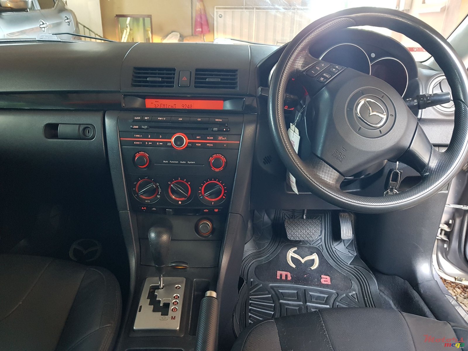 2005' Mazda 3 photo #5