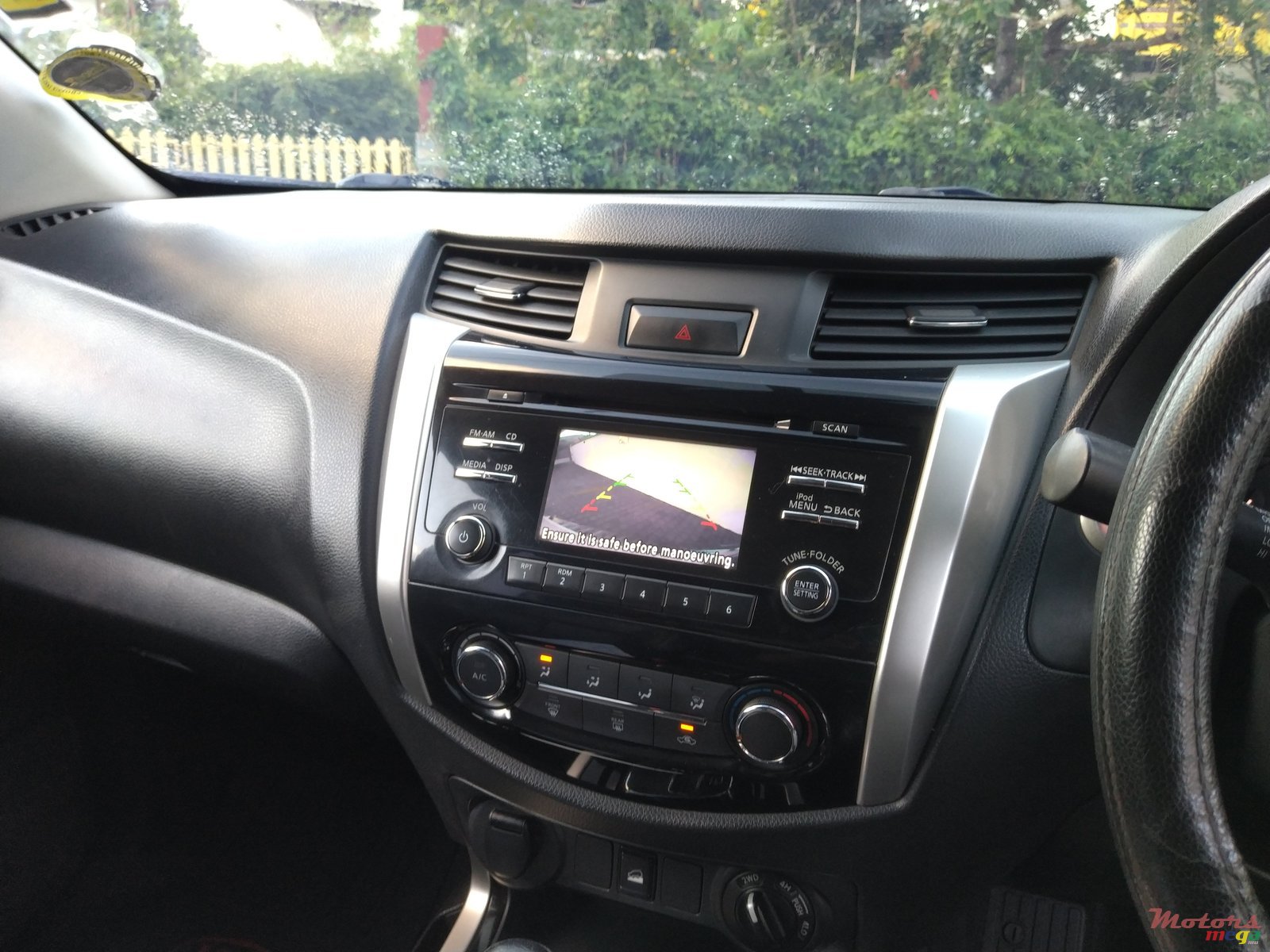 2017' Nissan Navara 4*4 photo #3