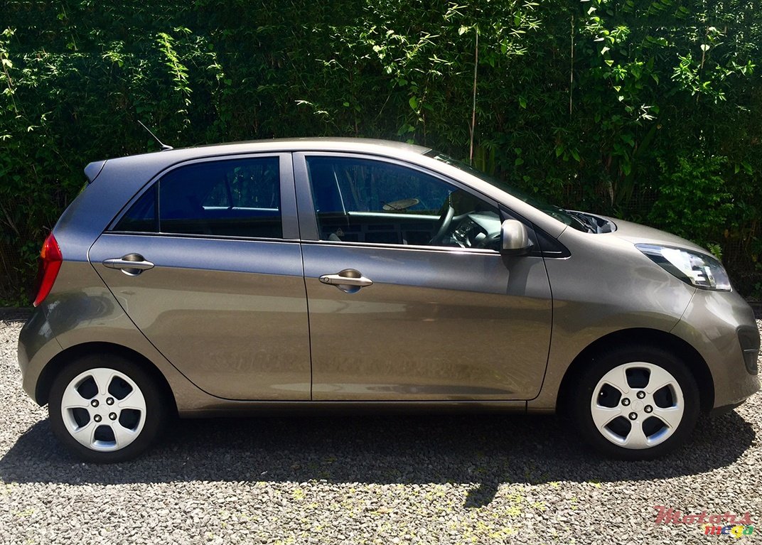 2014' Kia Picanto photo #4