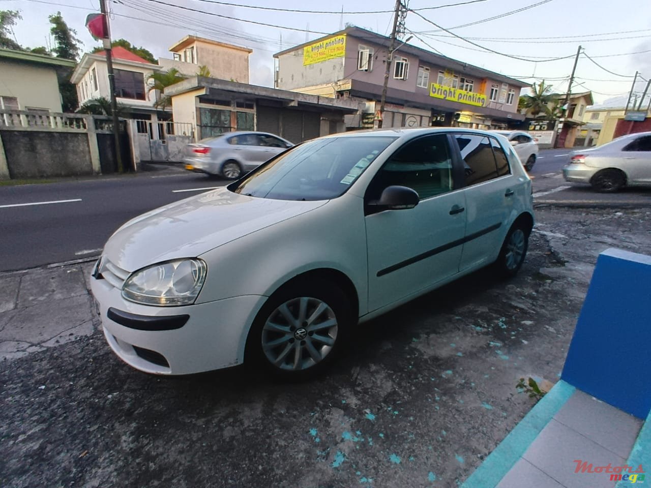 2009' Volkswagen Golf V photo #4