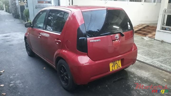 2004' Toyota Land Cruiser photo #5