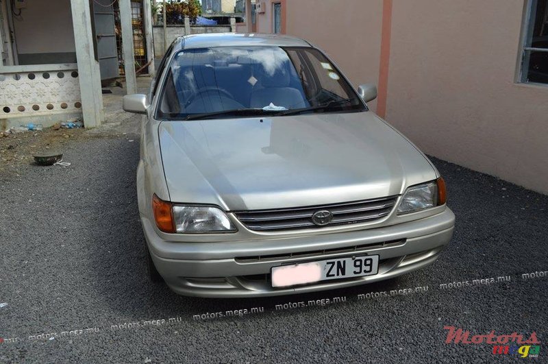 1999' Toyota Soluna  photo #1