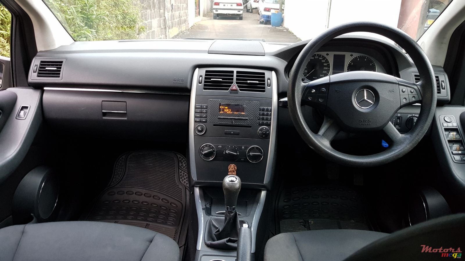 2008' Mercedes-Benz B 150 1.6 petrol photo #6