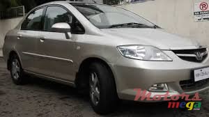 2000' Honda City type saloon photo #4